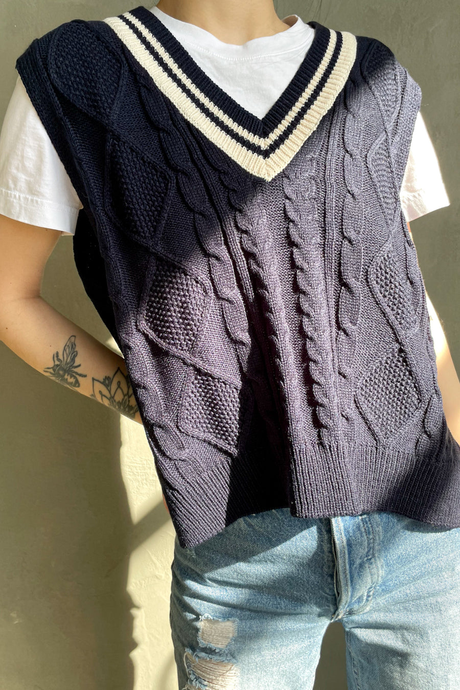 haxmnou women's cable knit crop sweater vest preppy style sleeveless v neck  knitwear tank tops khaki s 