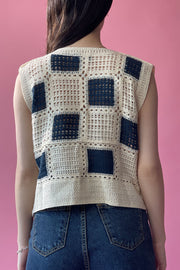 Flower Crochet Round-neck Vest